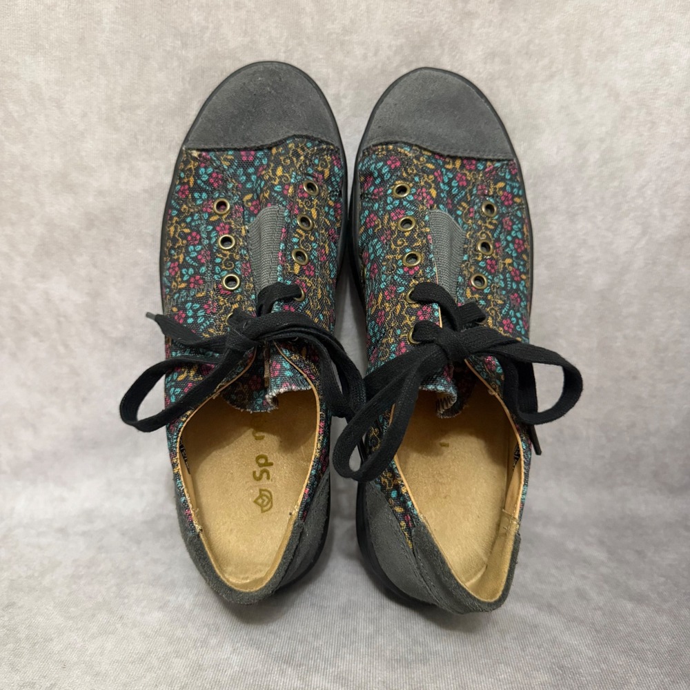 Spenco Malibu Floral Sneakers Womens Size 7.5 Black Grey Fashion Boho Low Top - Picture 7 of 8
